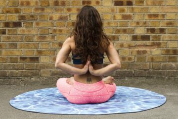 Achieving Energy Balance Through Kundalini Yoga